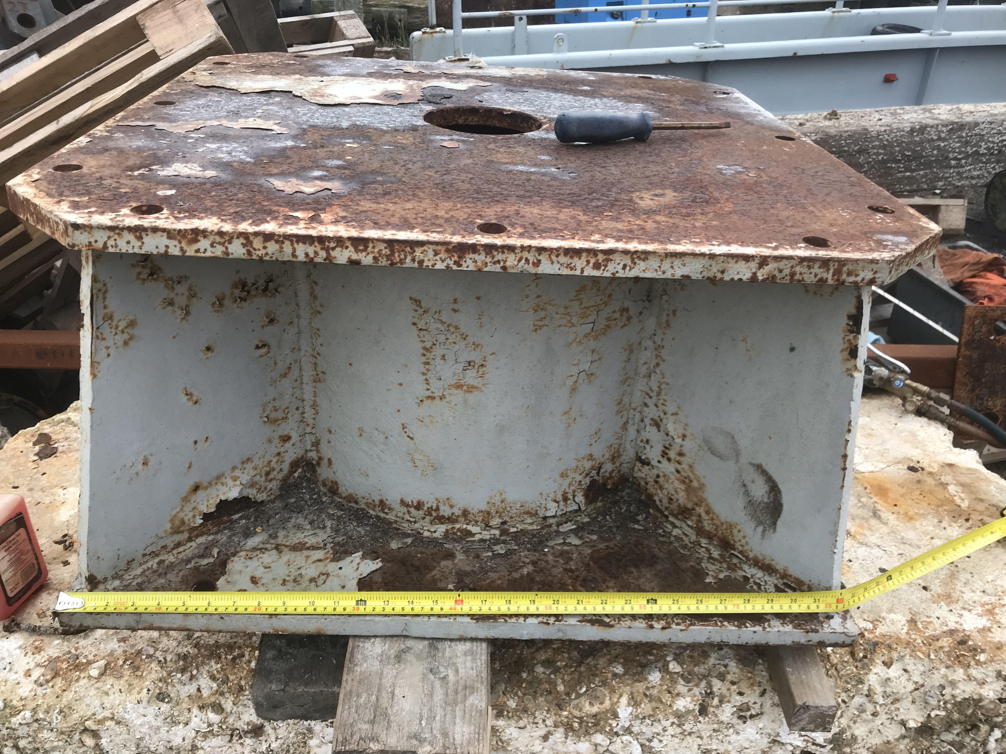 Marine Crane  HMF 360 Degree