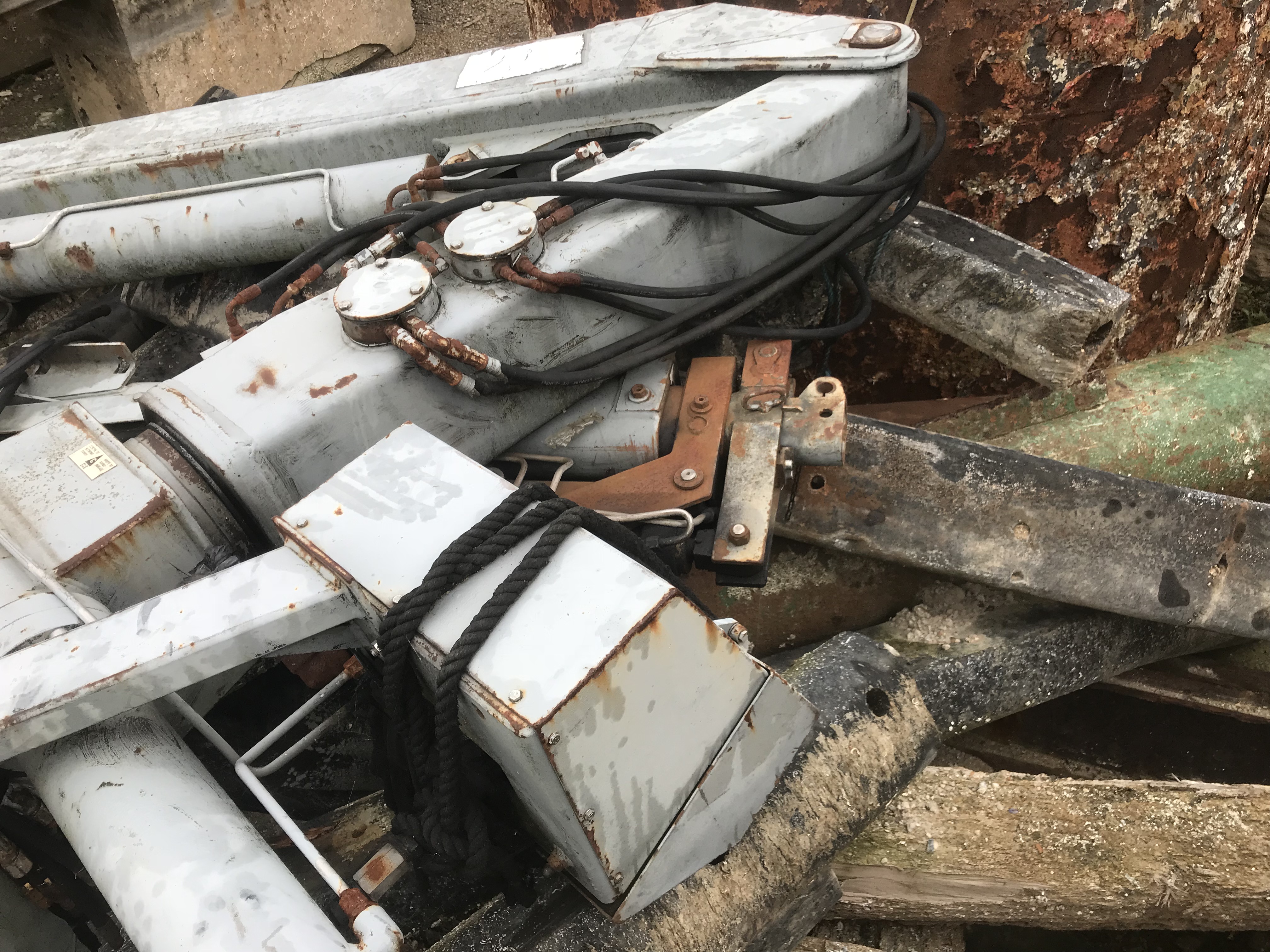 Marine Crane  HMF 360 Degree