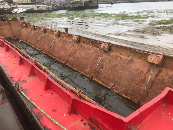 30x15 foot Flat Top Barge