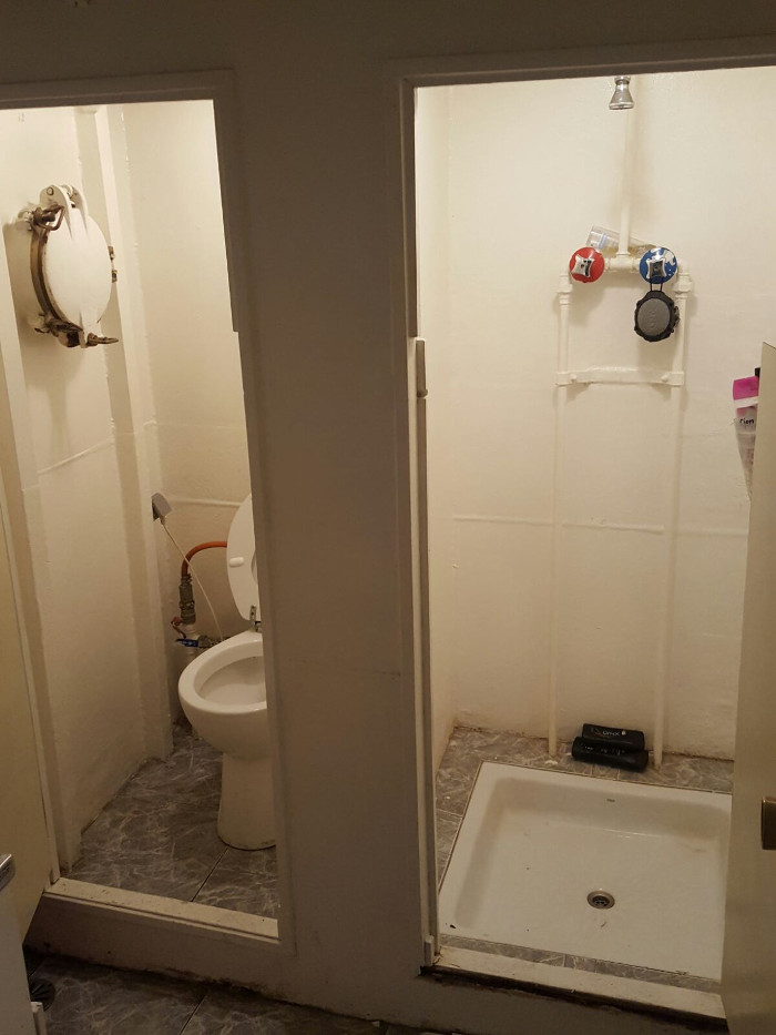 25.3m TUG Venture 21 tonnes bolard pull Workboat code Cat 2/60