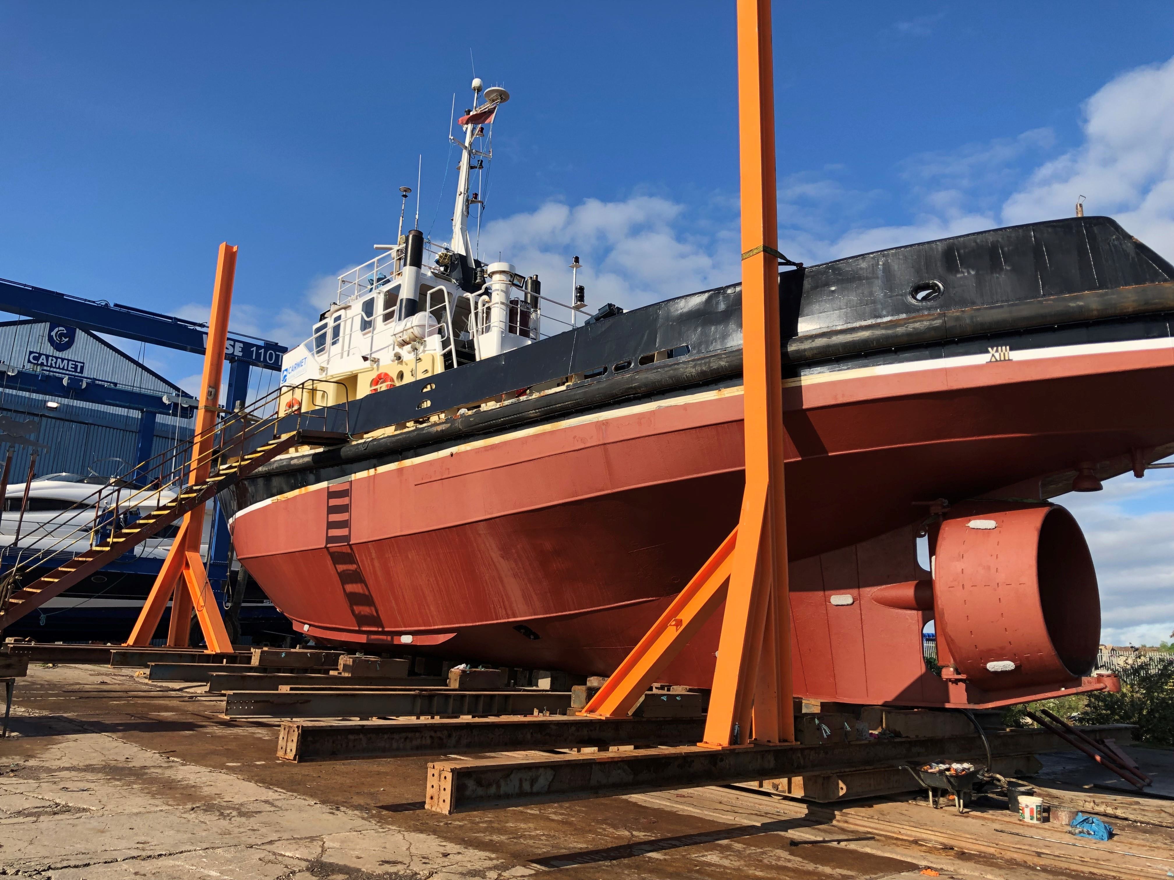 25.3m TUG Venture 21 tonnes bolard pull Workboat code Cat 2/60